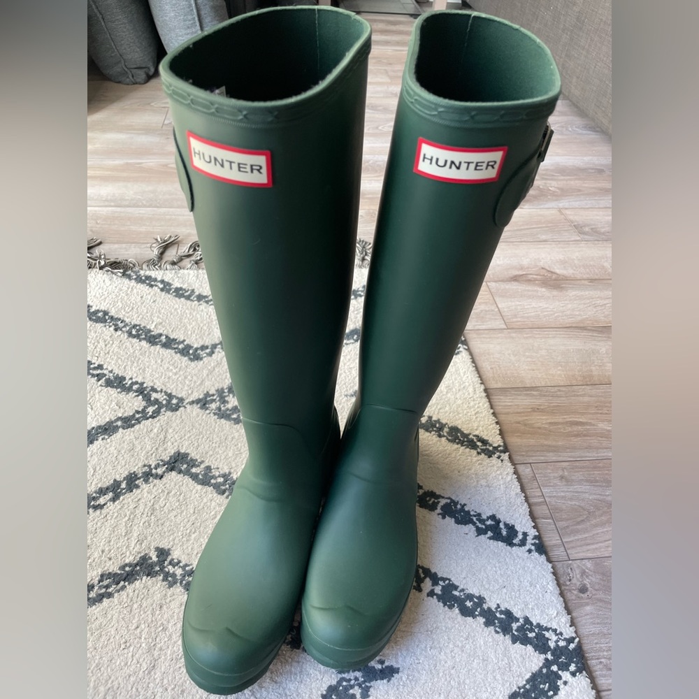 Hunter rain boots